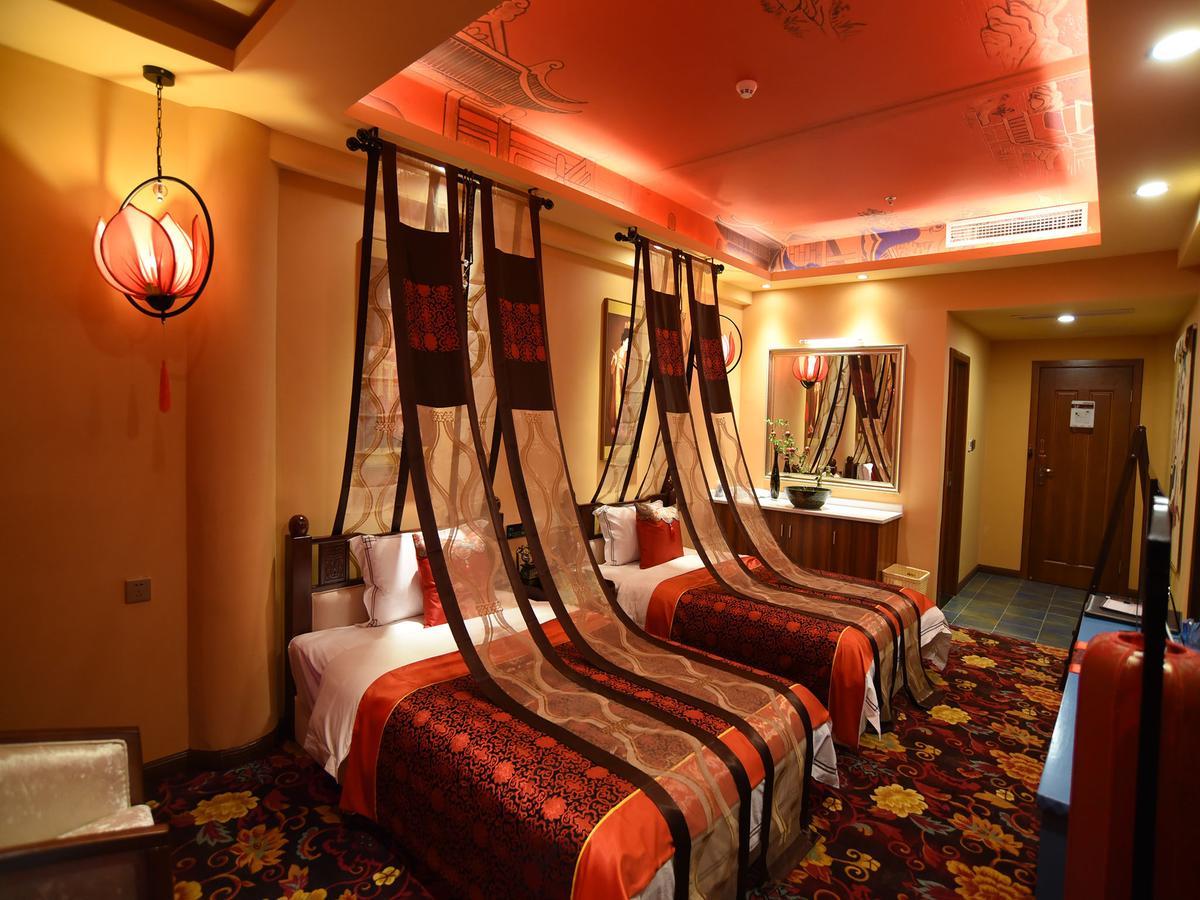 Vegas Cultural Hotel Chengdu Extérieur photo